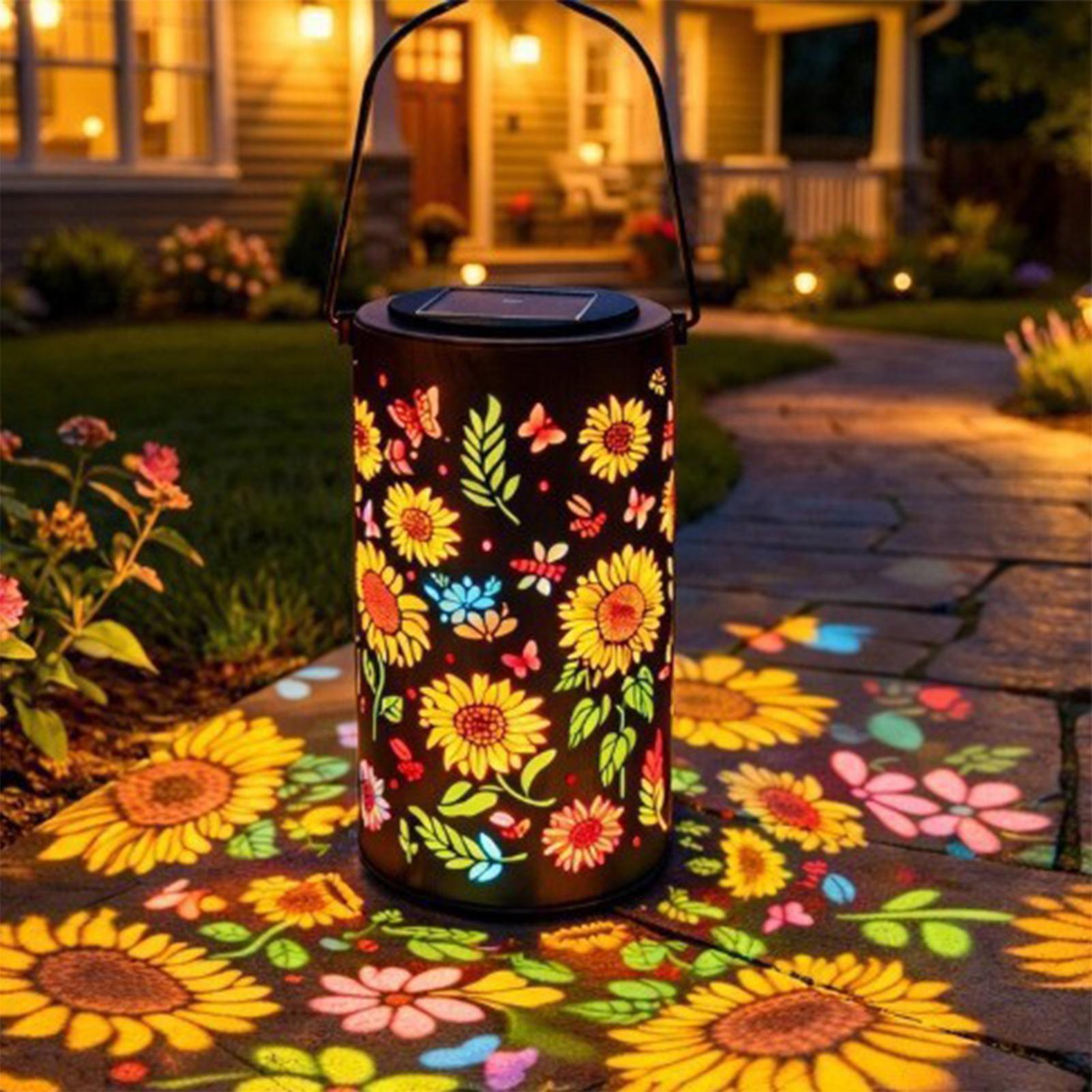 Outdoor Lighting Pathway - فانوس شمسي على شكل زهرة عباد