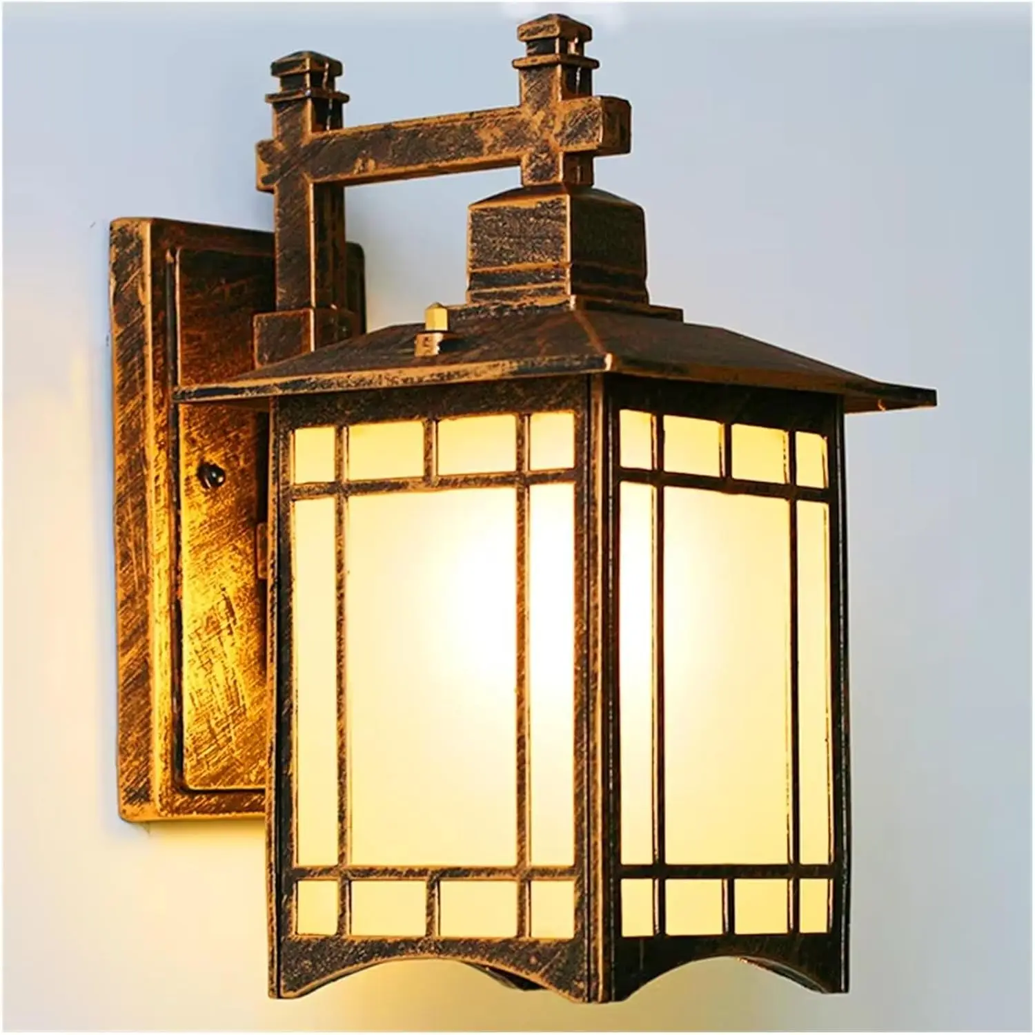 Outdoor Lighting Bronze - مصباح جداري مقاوم للماء بتصميم عصري