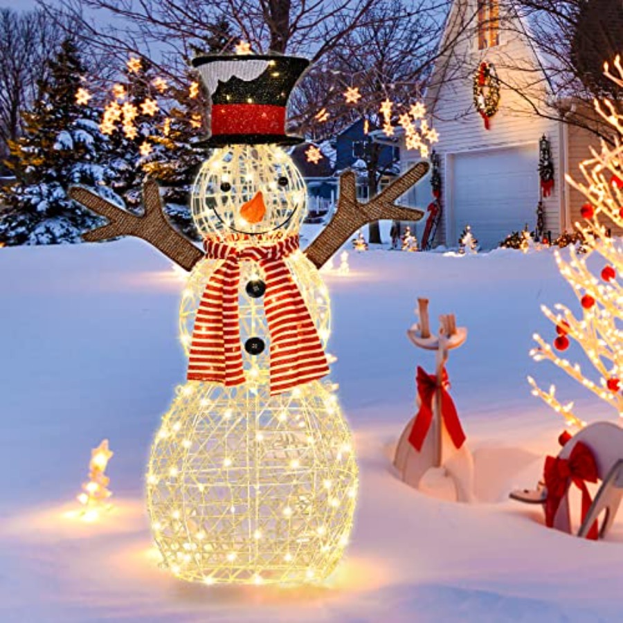 Outdoor Lighting For Christmas - زينة ساحة عيد الميلاد الخارجية على