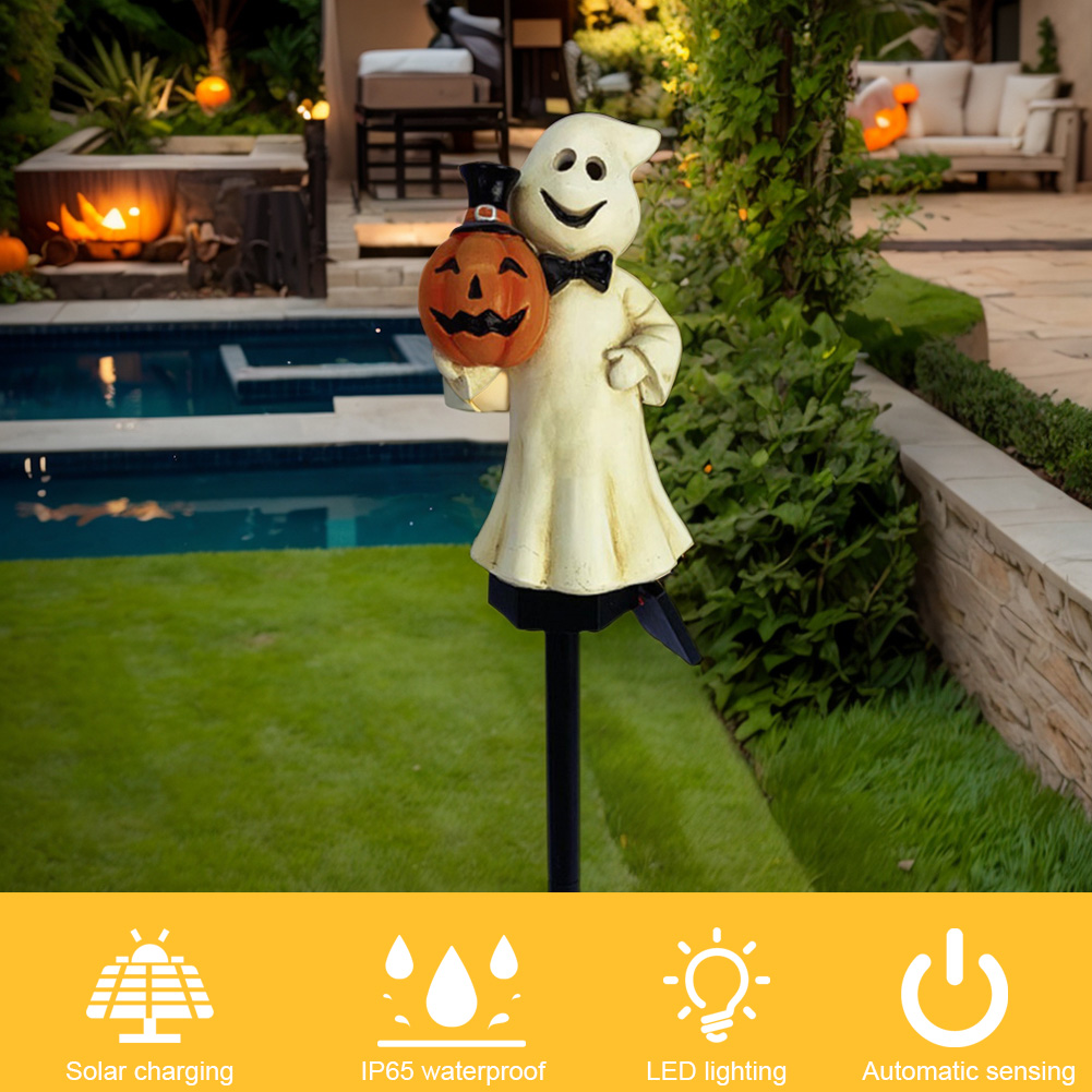 Outdoor Lighting Pathway - إضاءة ممر الهالوين الخارجية على شكل