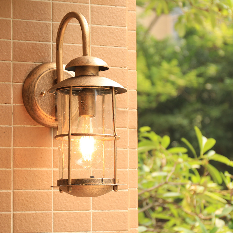 Outdoor Lighting Bronze - مصباح جداري عتيق بلمبة E27، إضاءة