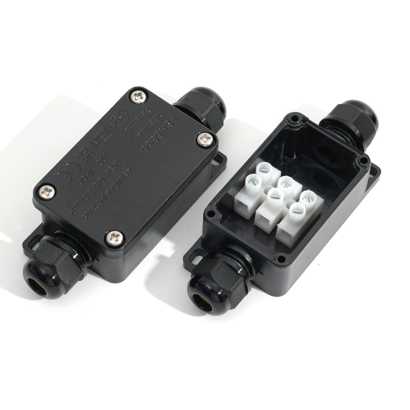 450 فولت في الهواء الطلق مقاوم - مراجعة Outdoor Lighting Junction وسعره